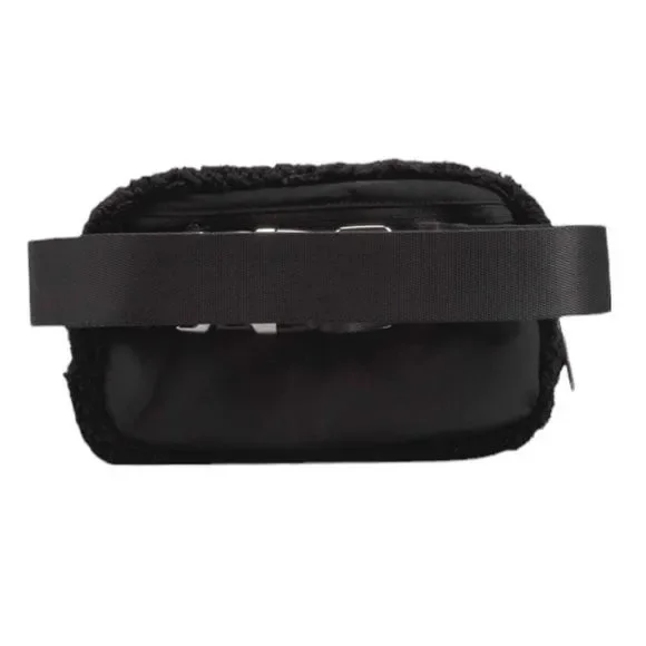 NEW Lululemon Everywhere Belt Bag Black Fleece 1L - Picture 3 of 16